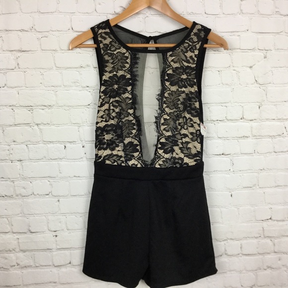 3/$20 Pompous Girl | Lace Romper with mesh - Picture 2 of 9